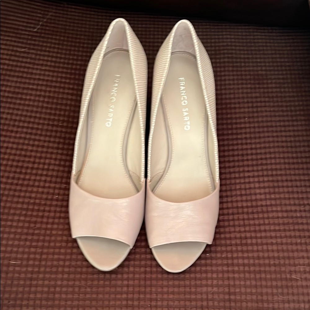 Franco Sarto Women's Cream Peep Toe Shoes